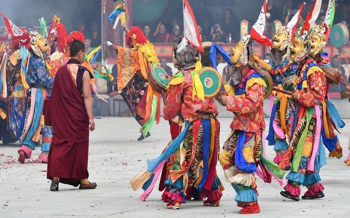 Das Saga Dawa Fest am Berg Kailash, das wichtigste tibetische Volksfest