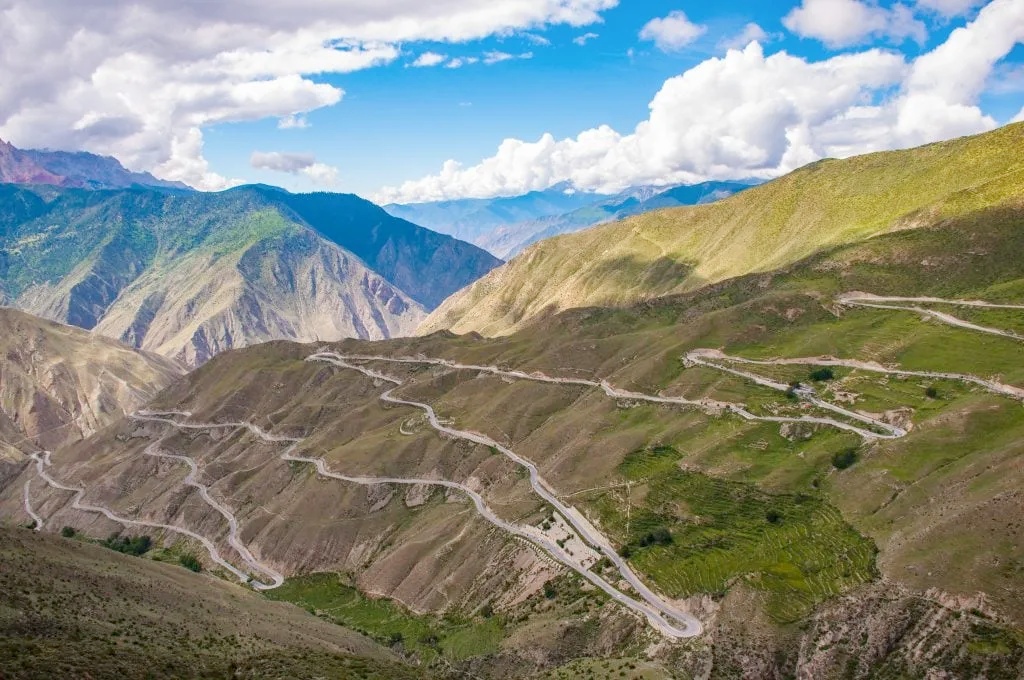 Die abenteuerliche Anreise per Auto von Chengdu nach Lhasa.