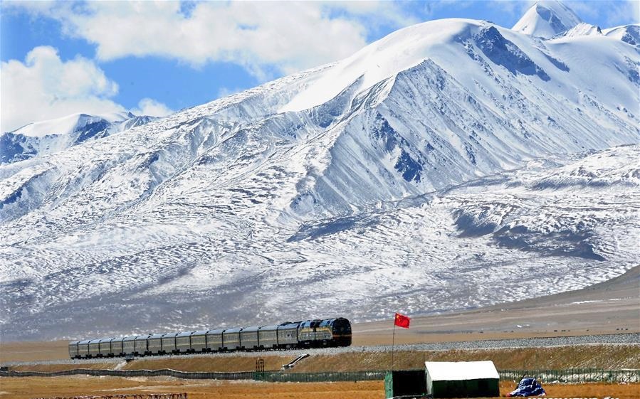 Die Qinghai Tibet Bahn. Zugreise von Peking nach Lhasa