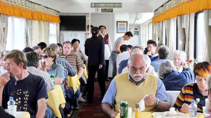 Speisewagon Tibet Bahn nach Lhasa